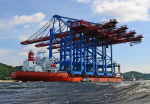 Four New Gantry Cranes Arrive to HHLA Container Terminal, Germany