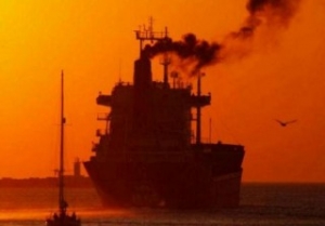 Environmentalists: Excluding Shipping from Paris Climate Deal Irresponsible