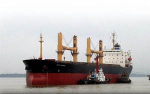 Hellenic Carriers Appoints New Manager for Three Vessels