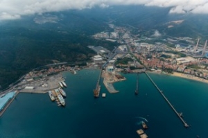 APMT Adds Lifting Capacity to Vado Terminal