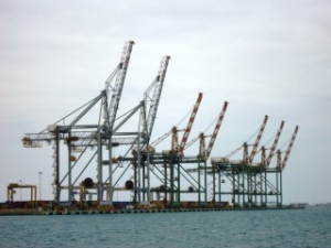 Yemen Turns to DP World for Aden Port Revival