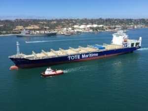 TOTE Maritime Welcomes First LNG Boxship