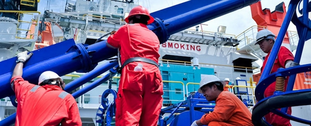 Recruiting seafarers - a wide variety of vessels