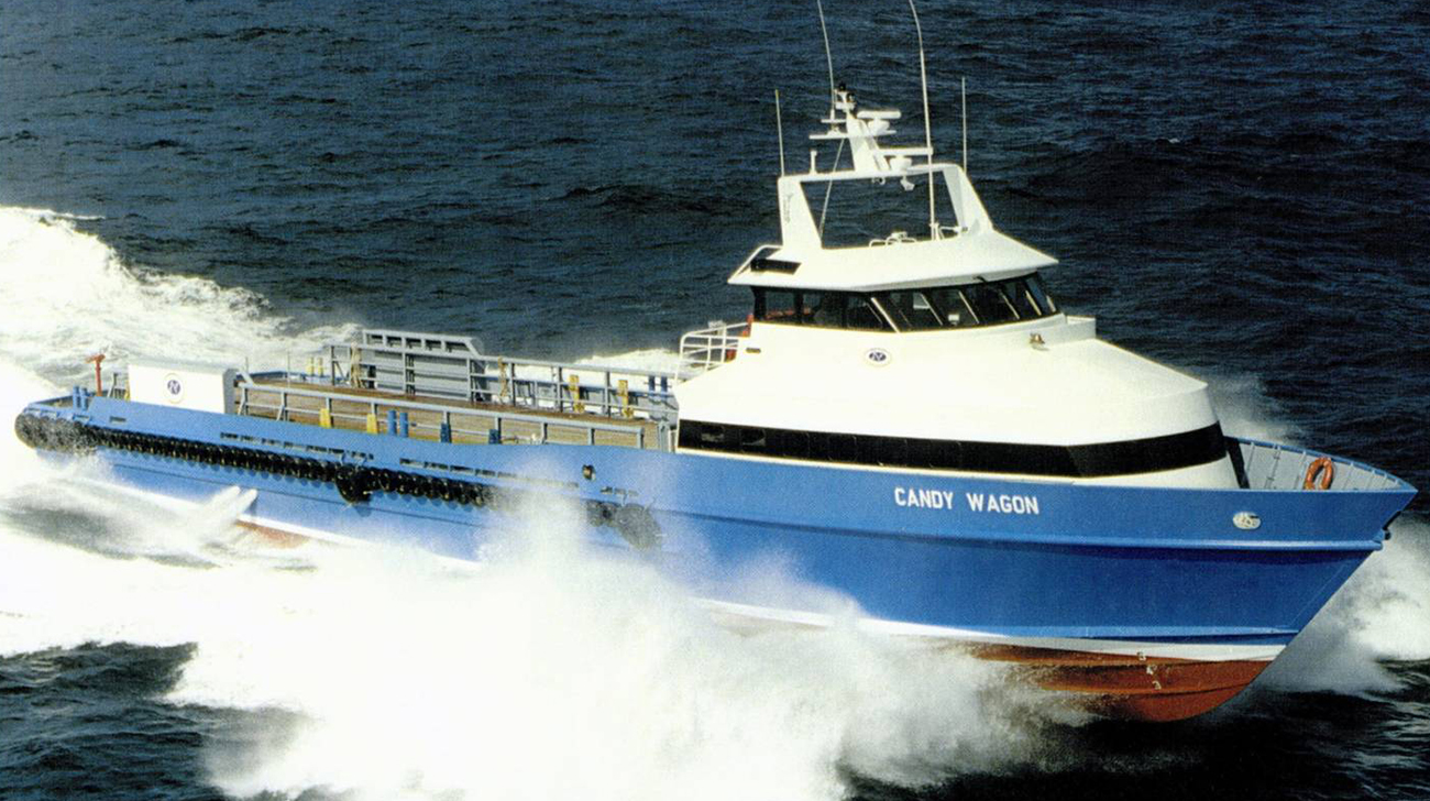 crew boat