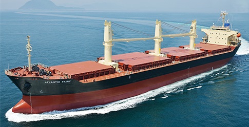 open hatch bulk carrier