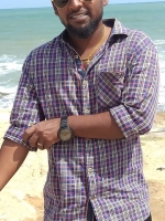 R. Vinoth    **********