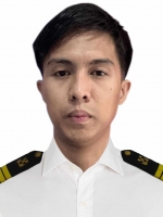 Mark Jayvee   **********
